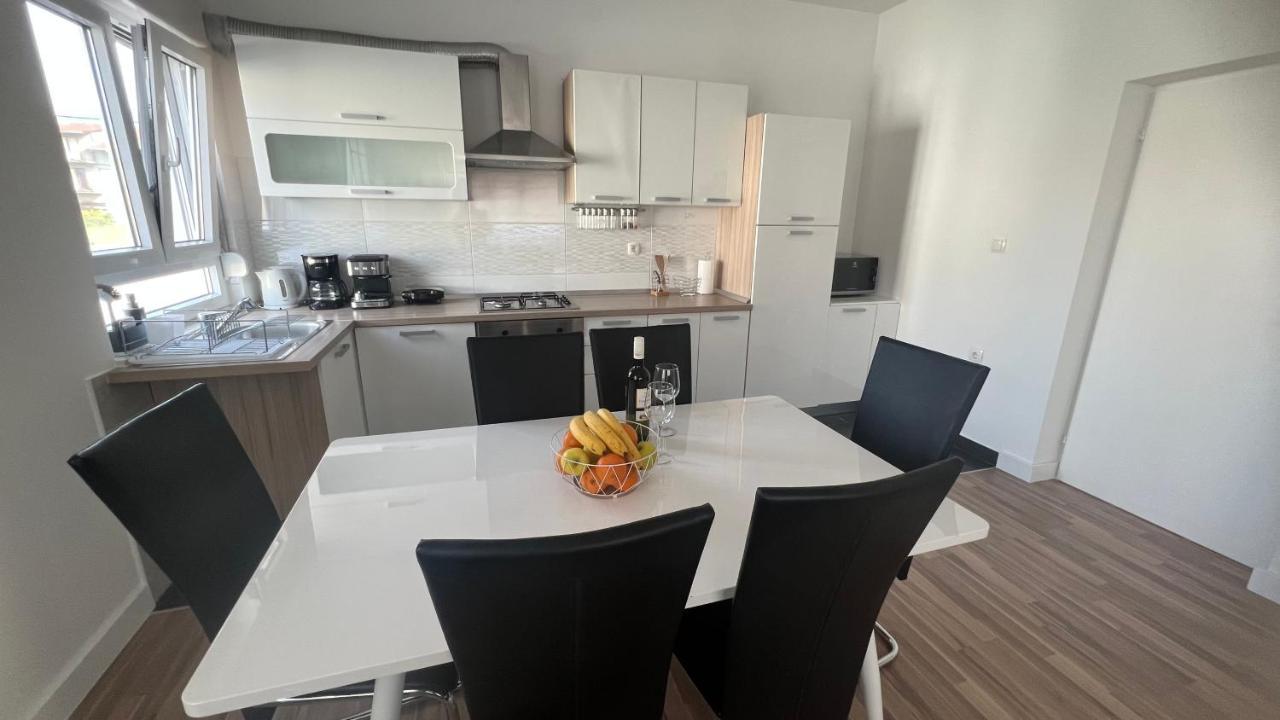 Apartments Javorska Kaštela Zewnętrze zdjęcie